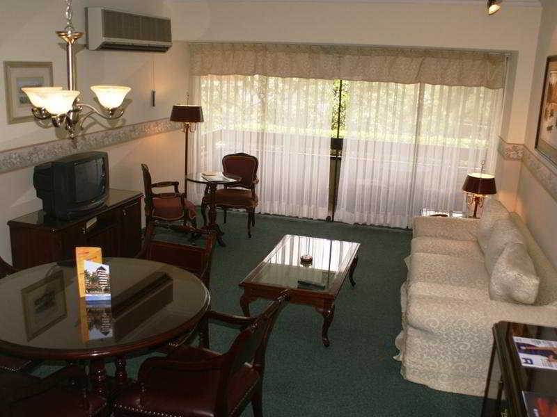 Apart Hotel Toborochi Санта-Крус-де-ла-Сьерра Экстерьер фото