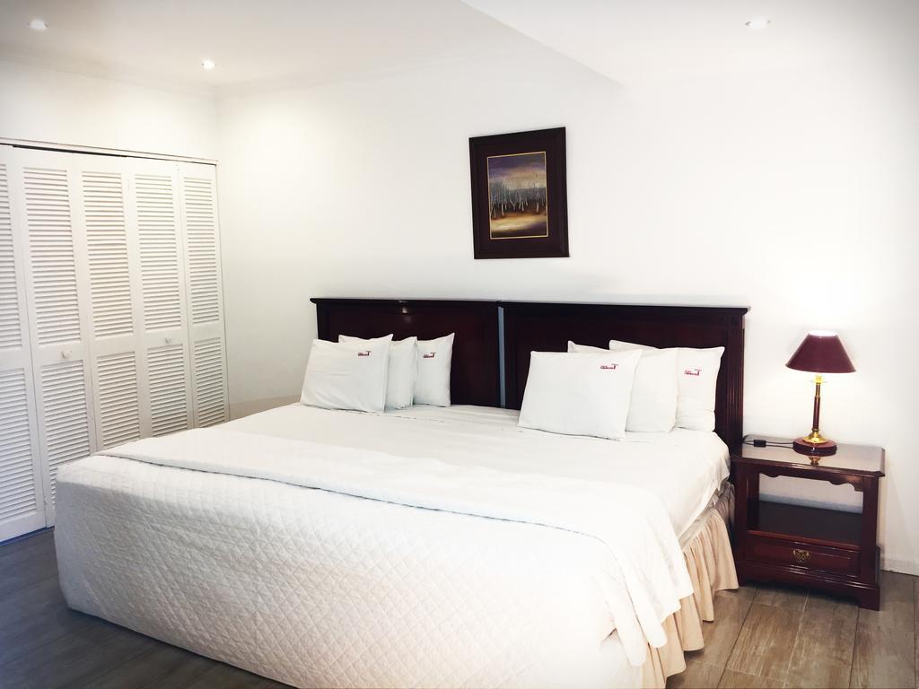 Apart Hotel Toborochi Санта-Крус-де-ла-Сьерра Экстерьер фото