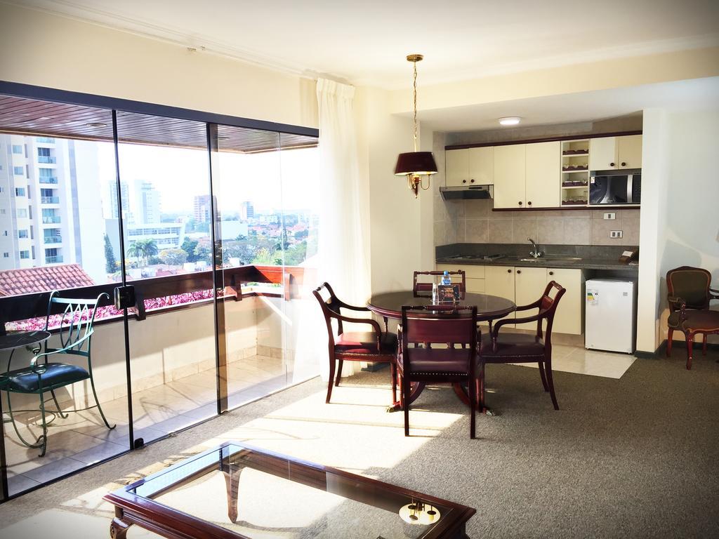 Apart Hotel Toborochi Санта-Крус-де-ла-Сьерра Экстерьер фото