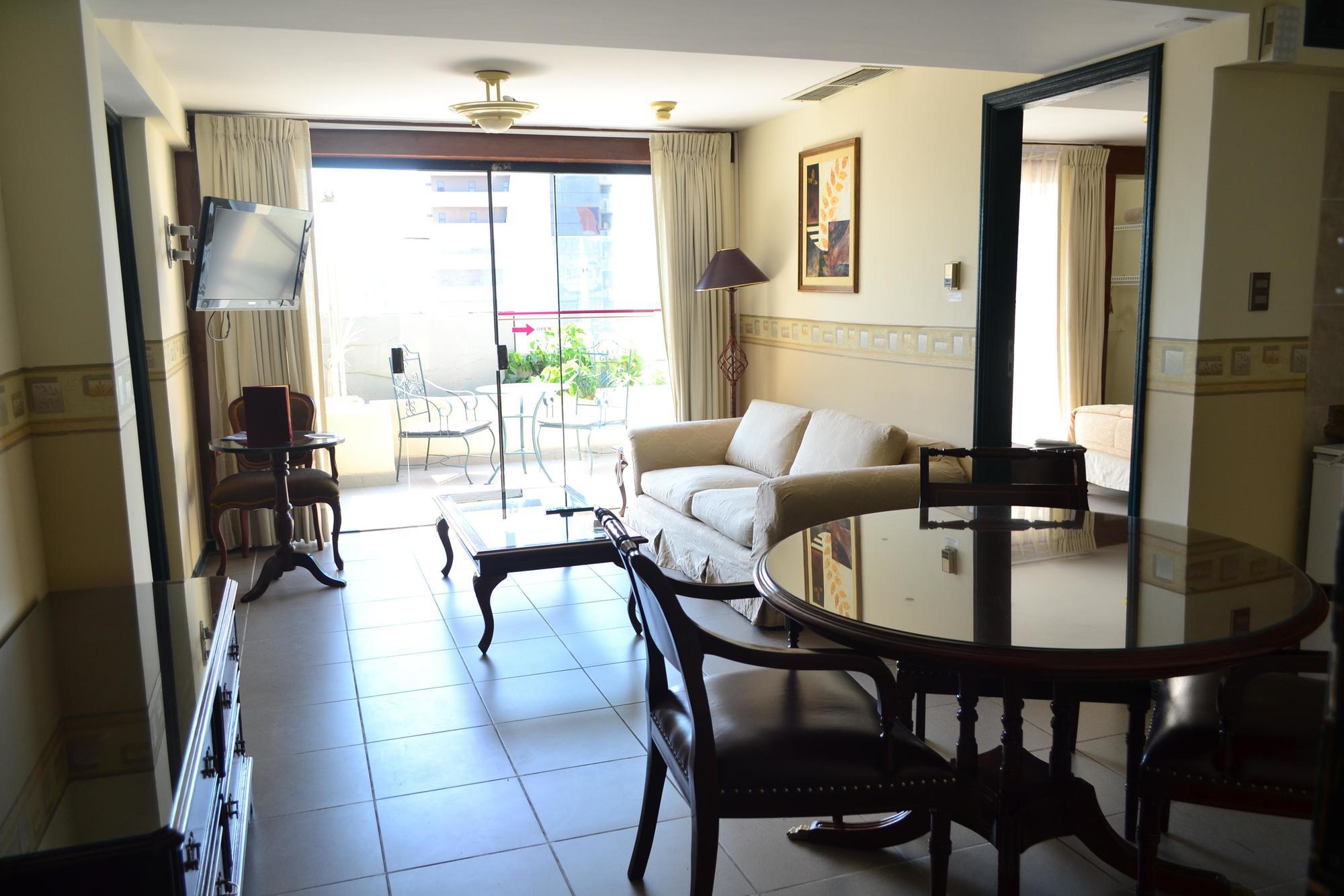 Apart Hotel Toborochi Санта-Крус-де-ла-Сьерра Экстерьер фото